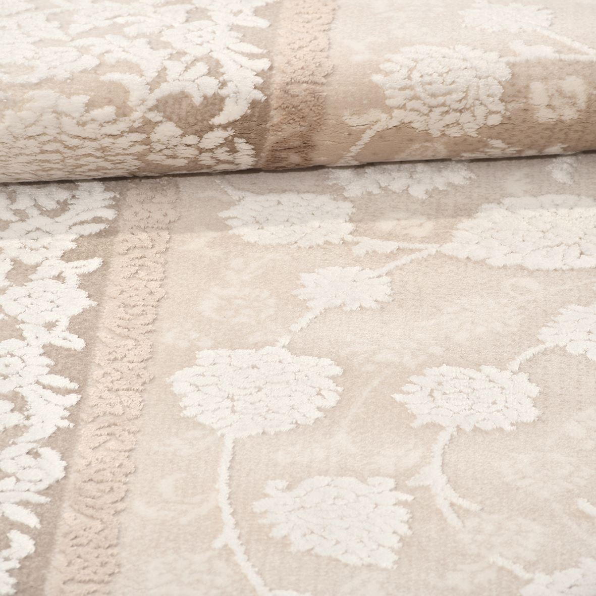 Beyome İpekli Bambu Halı BYM05